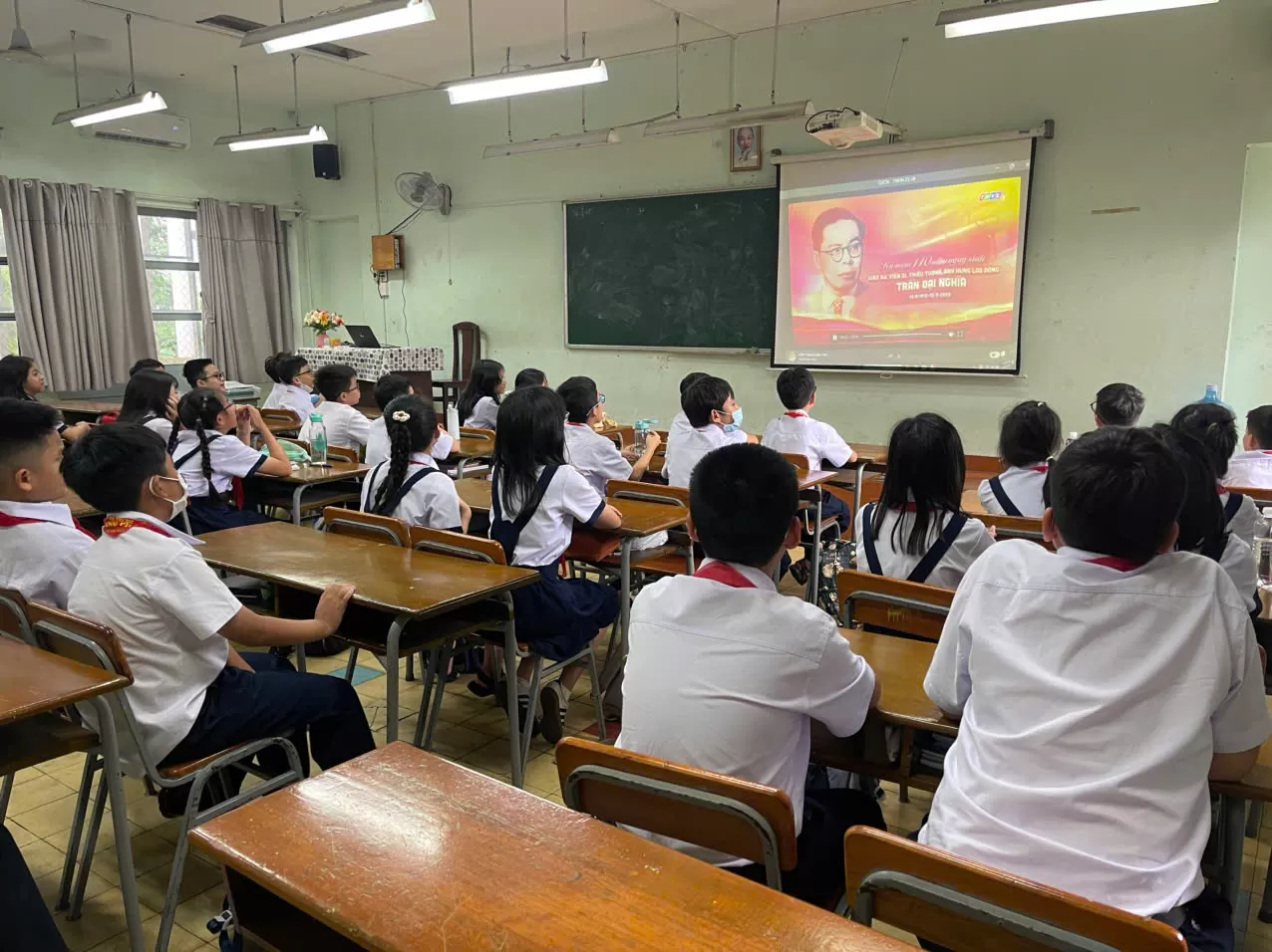 LỄ PHÁT ĐỘNG CHỦ ĐỀ NĂM HỌC 2025-2026 VÀ KỶ NIỆM 112 NĂM NGÀY SINH GS. VS. TT TRẦN ĐẠI NGHĨA (13/9/1913 - 13/9/2025)
