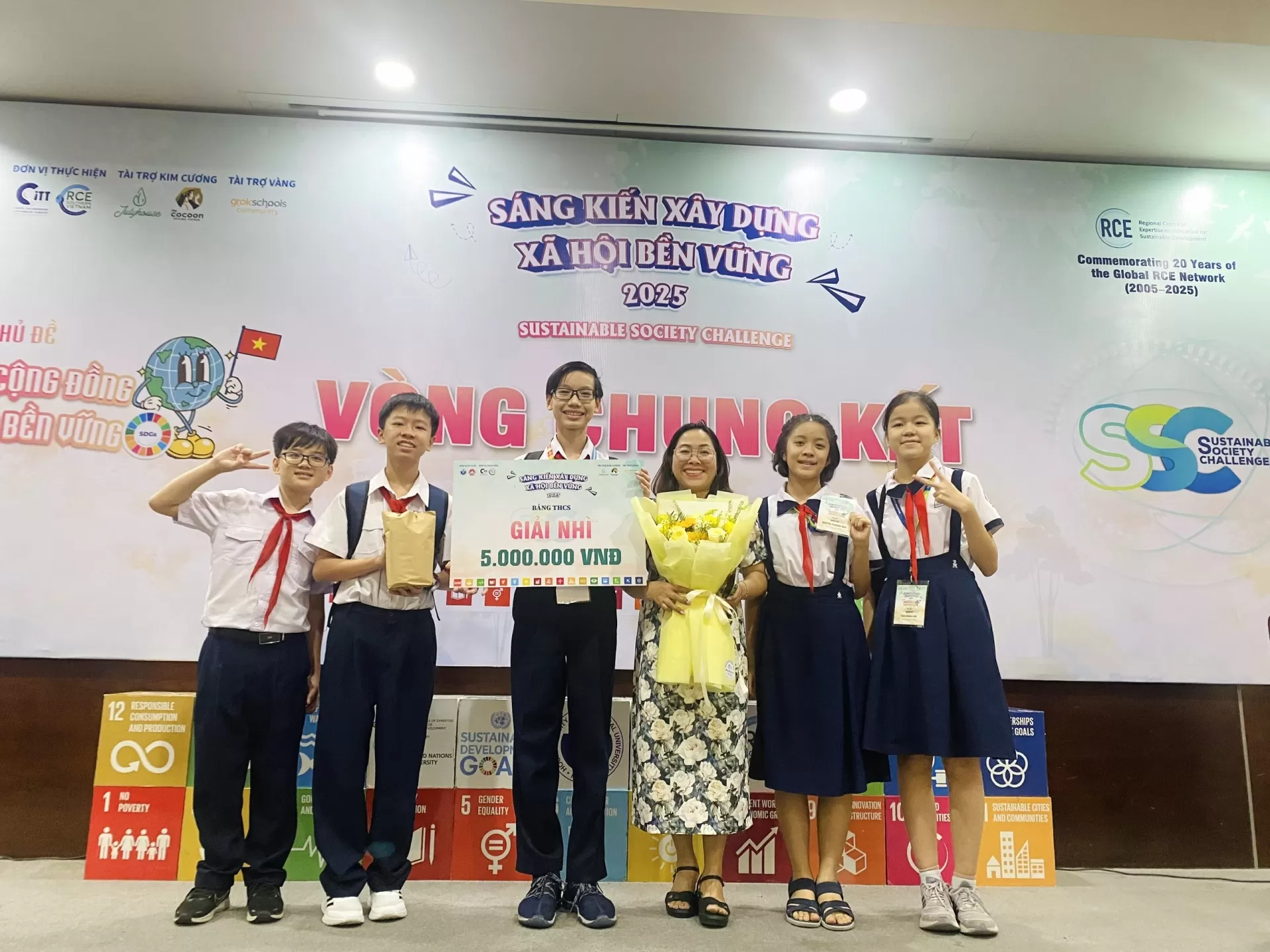 CHÚC MỪNG GIẢI NHÌ CUỘC THI SÁNG KIẾN XÂY DỰNG XÃ HỘI BỀN VỮNG