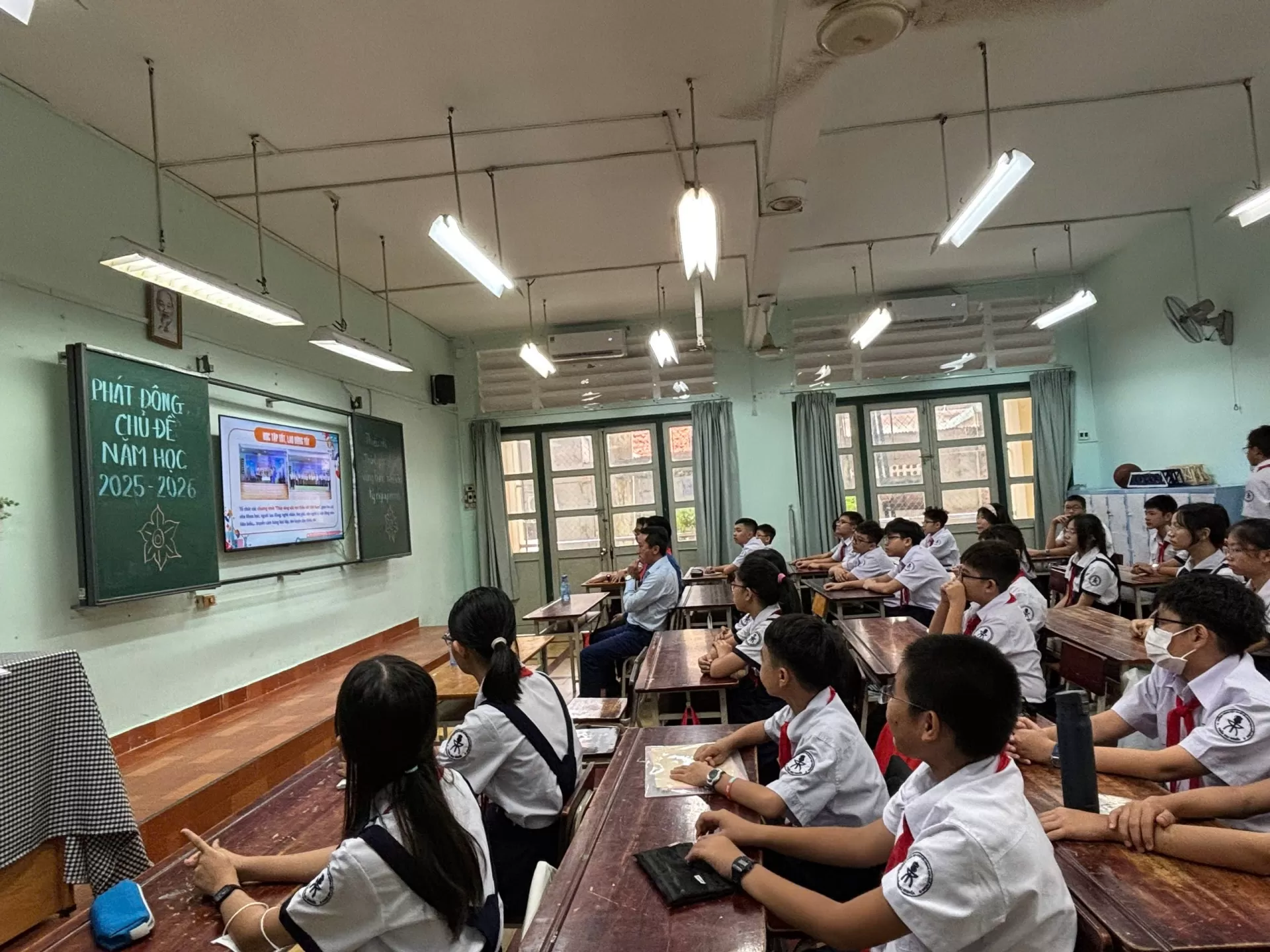 LỄ PHÁT ĐỘNG CHỦ ĐỀ NĂM HỌC 2025-2026 VÀ KỶ NIỆM 112 NĂM NGÀY SINH GS. VS. TT TRẦN ĐẠI NGHĨA (13/9/1913 - 13/9/2025)