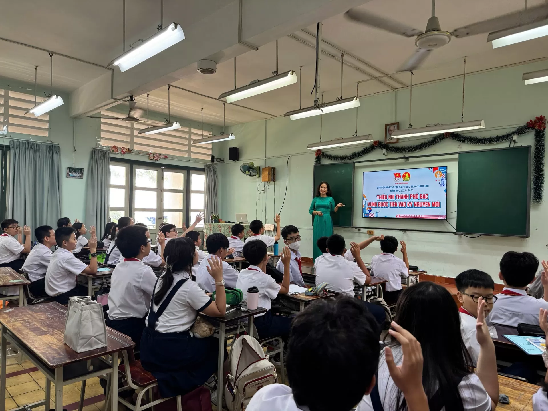 LỄ PHÁT ĐỘNG CHỦ ĐỀ NĂM HỌC 2025-2026 VÀ KỶ NIỆM 112 NĂM NGÀY SINH GS. VS. TT TRẦN ĐẠI NGHĨA (13/9/1913 - 13/9/2025)