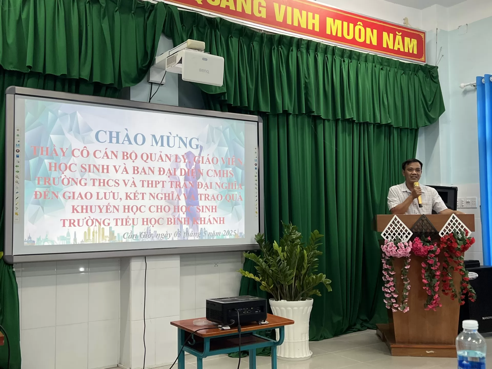 CHƯƠNG TRÌNH THẮP SÁNG ƯỚC MƠ THIẾU NHI CẦN GIỜ & CHƯƠNG TRÌNH VÌ NGƯỜI BẠN NGOẠI THÀNH NĂM HỌC 2024 - 2025