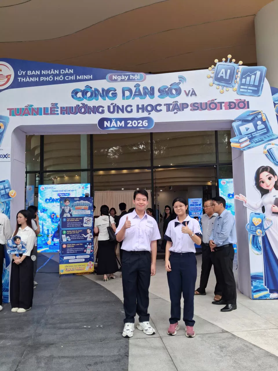 TRƯỜNG THCS VÀ THPT TRẦN ĐẠI NGHĨA THAM DỰ NGÀY HỘI CÔNG DÂN SỐ TP.HCM VÀ LỄ PHÁT ĐỘNG HƯỞNG ỨNG TUẦN LỄ HỌC TẬP SUỐT ĐỜI NĂM 2026