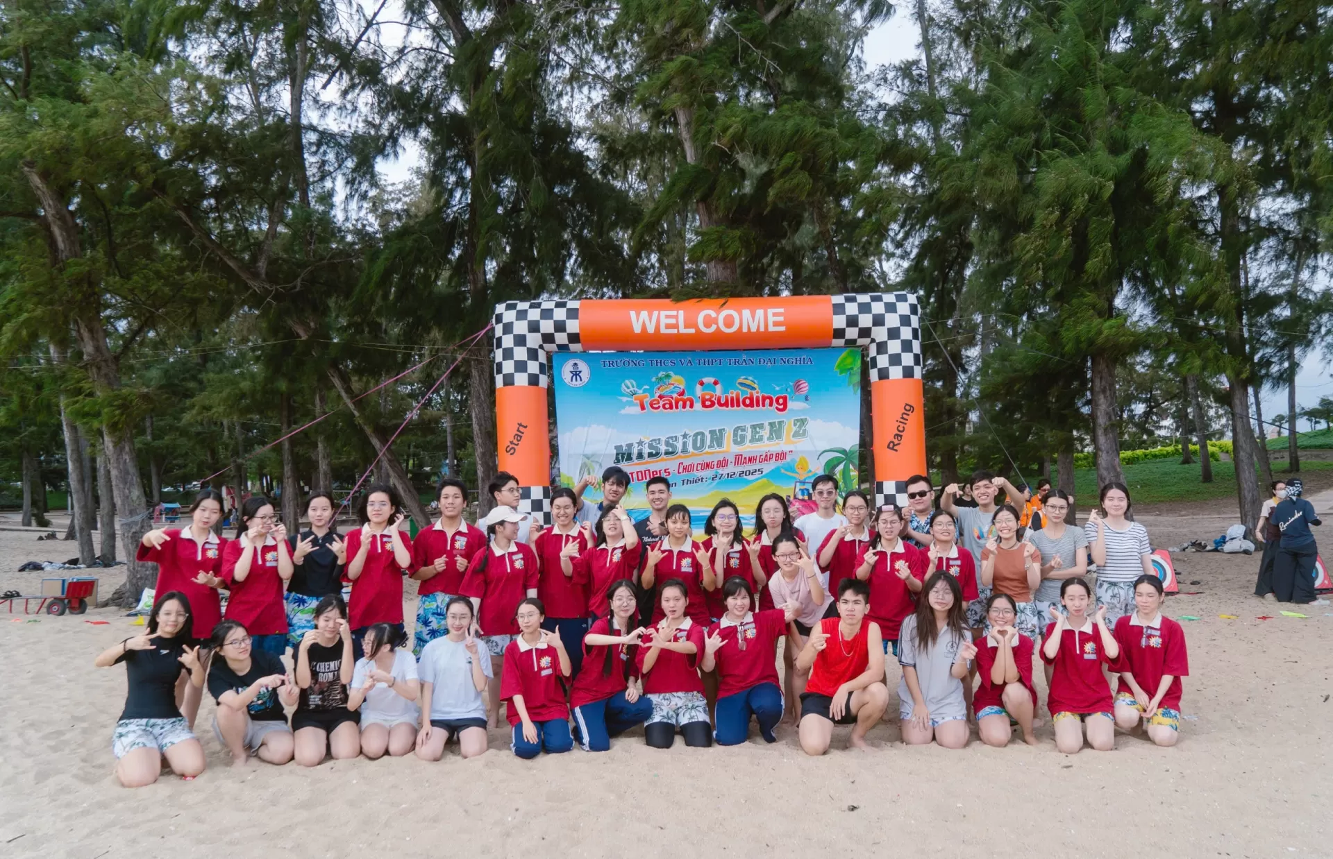 NGOẠI KHÓA LIÊN MÔN TIN_KHTN VÀ NGOẠI NGỮ DÀNH CHO HS KHỐI THPT TẠI PHAN THIẾT