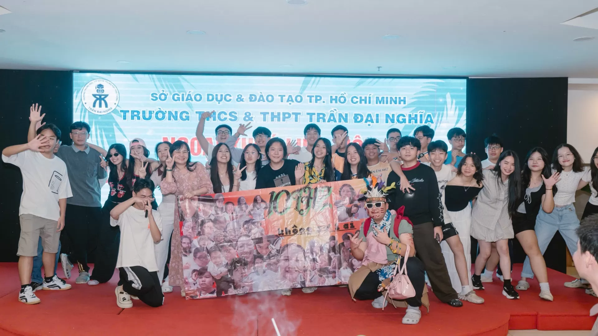 NGOẠI KHÓA LIÊN MÔN TIN_KHTN VÀ NGOẠI NGỮ DÀNH CHO HS KHỐI THPT TẠI PHAN THIẾT